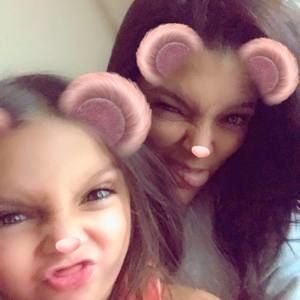 Meet your Posher, Bibi